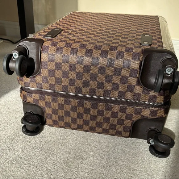 BRAND NEW!! Louis Vuitton Horizon Damier Roller Bag - Picture 8 of 16